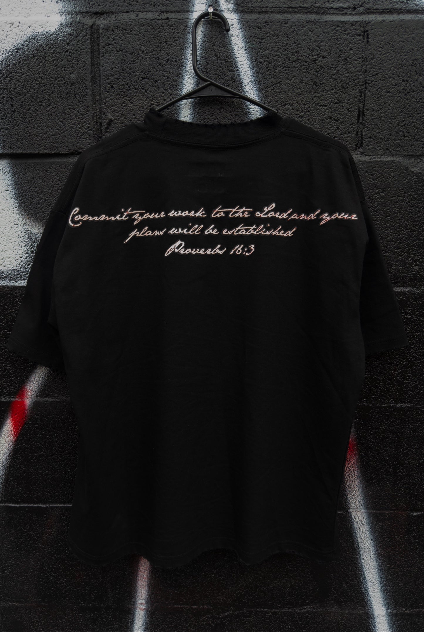 Black “For the glory” Tee